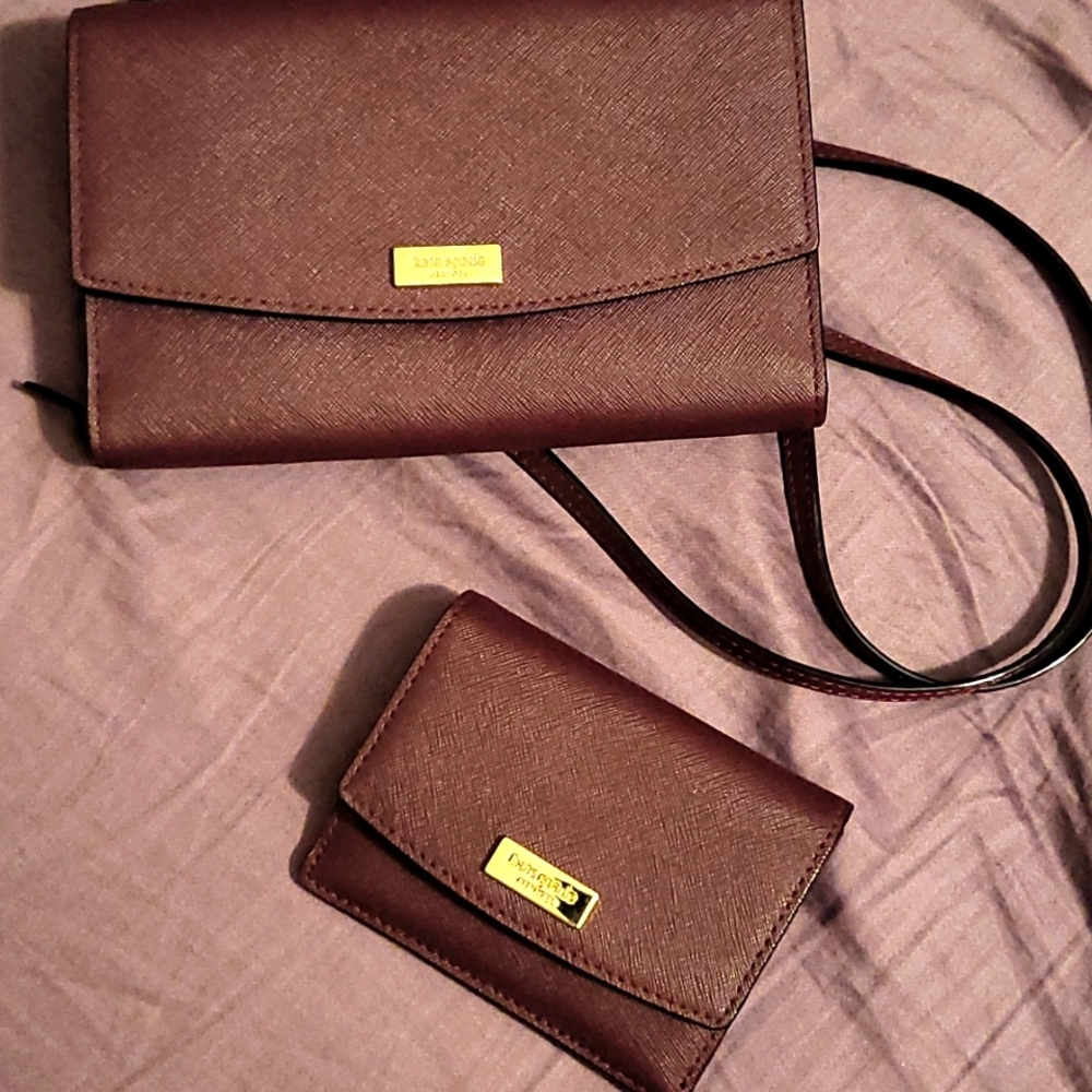 Merlot petty laurel kate spade wallet